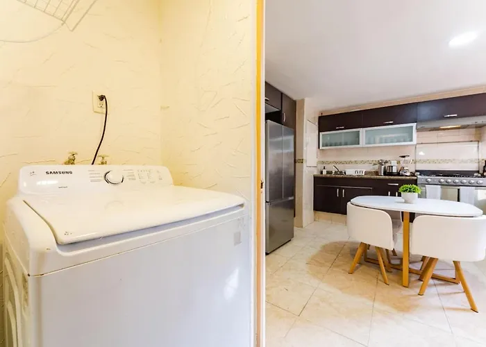 Apartamento Mid-century Gem Prime Location Near Dining & Shops *